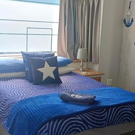 אלברטון Utopia Guest House מראה חיצוני תמונה