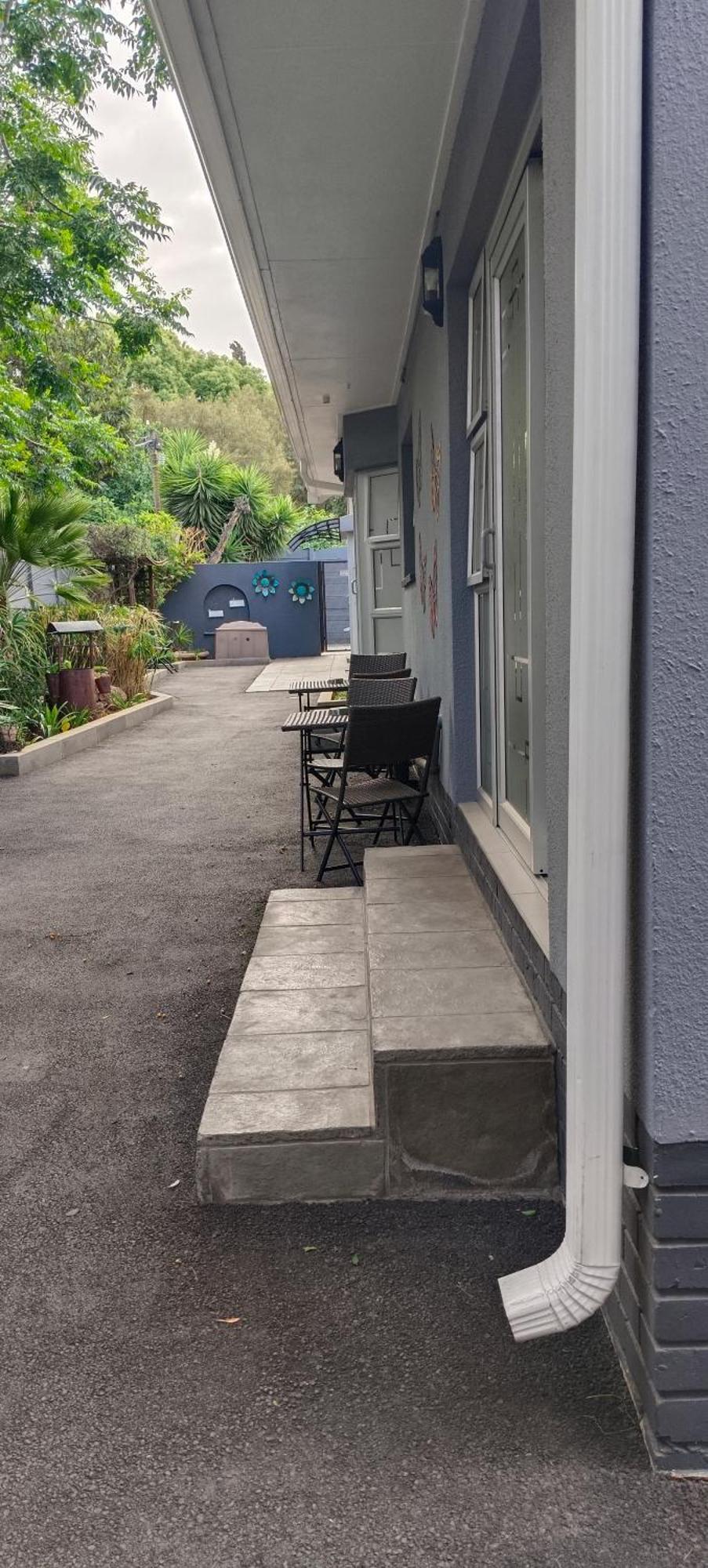 אלברטון Utopia Guest House מראה חיצוני תמונה