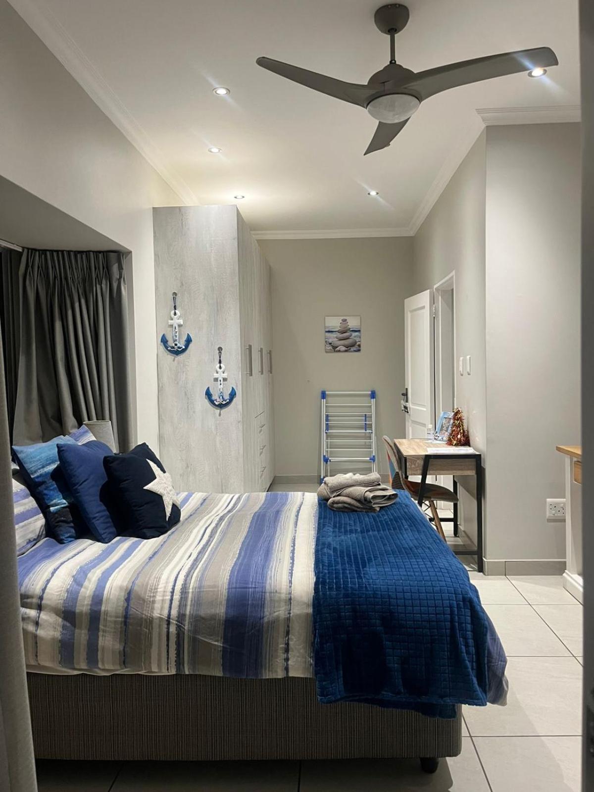 אלברטון Utopia Guest House מראה חיצוני תמונה
